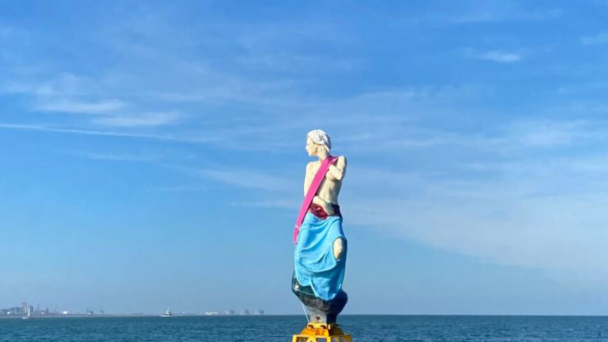 La Sirène de Dunkerque se pare de rose pour Octobre Rose